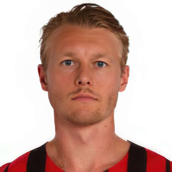 Simon Kjær